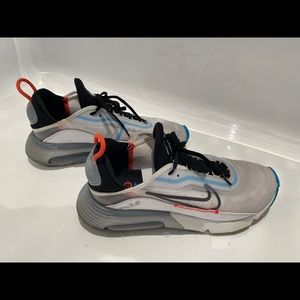 Nike Air Max 2090 Men’s Size 10